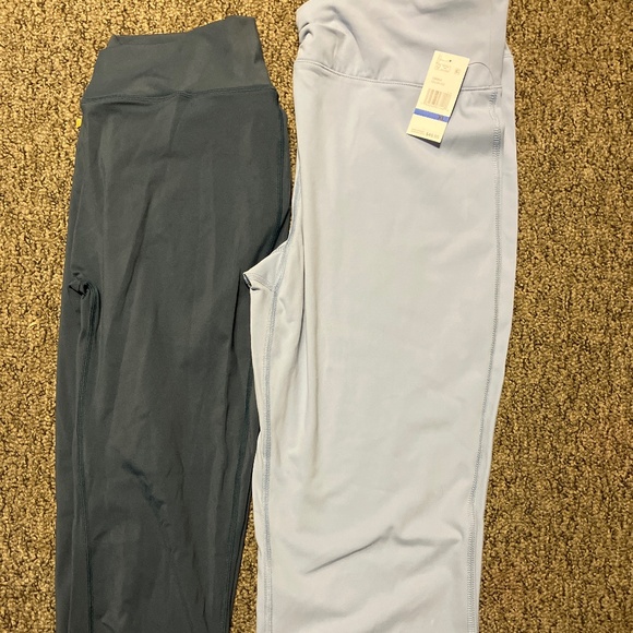 Kohl's Pants - Woman’s leggings & bell bottoms xl